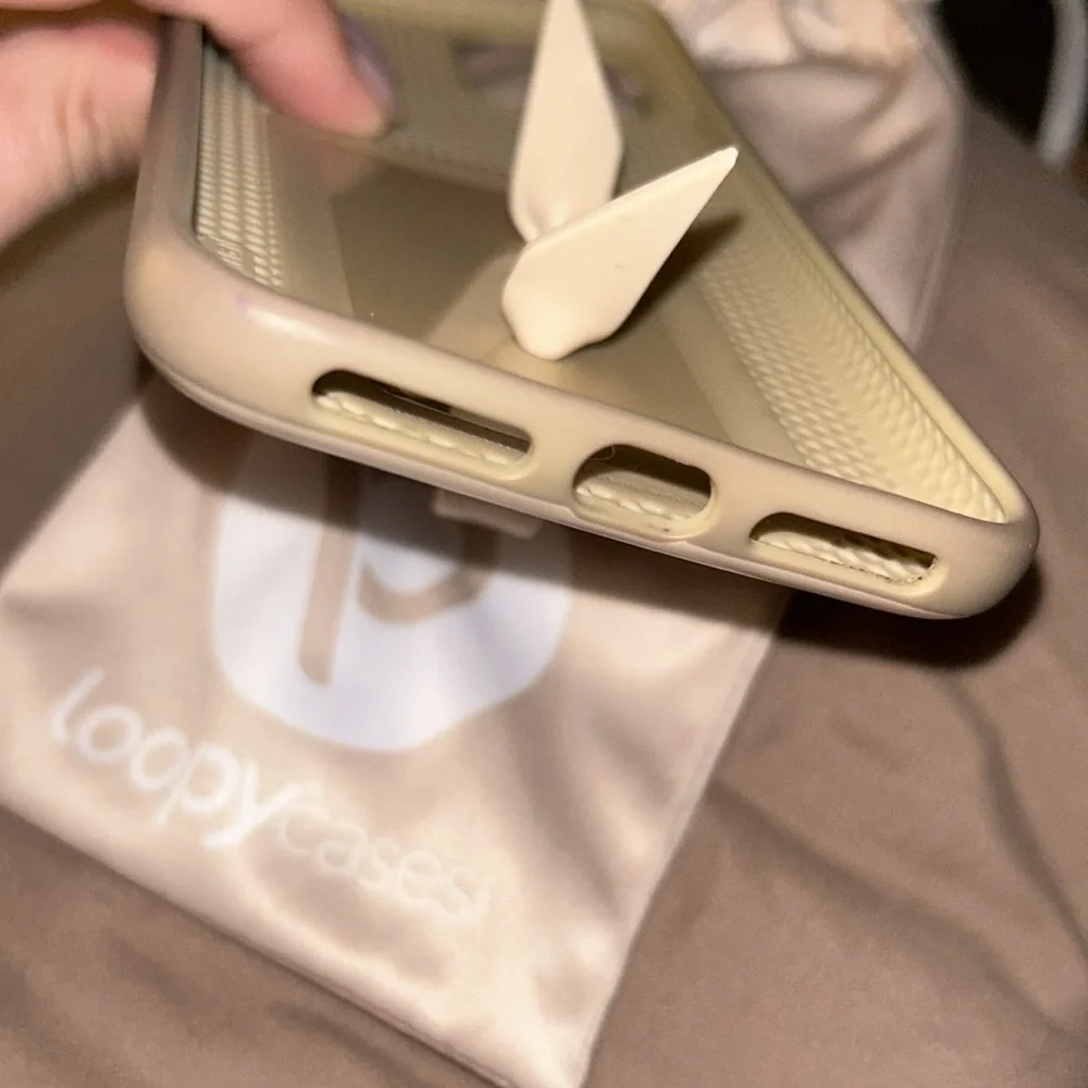 iPhone 11 Pro Max Loopy Case Beige Phone Case - Picture 4 of 4